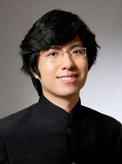 著名青年钢琴家邹翔--＂点亮古典音乐＂_湖南名人网